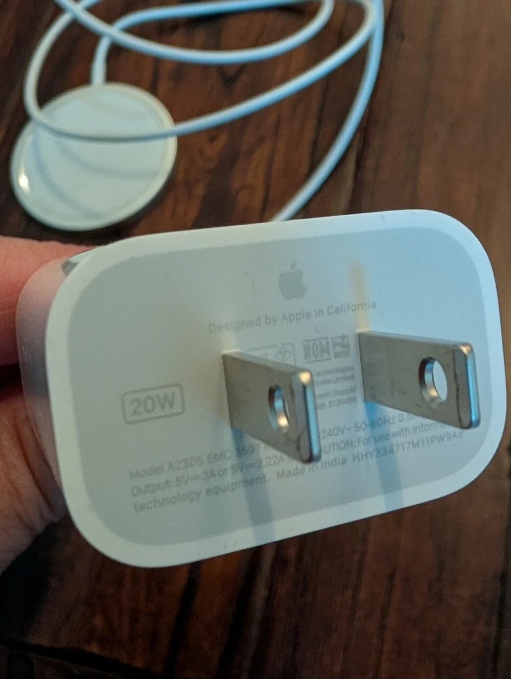 APPLE MAGSAFE CHARGER